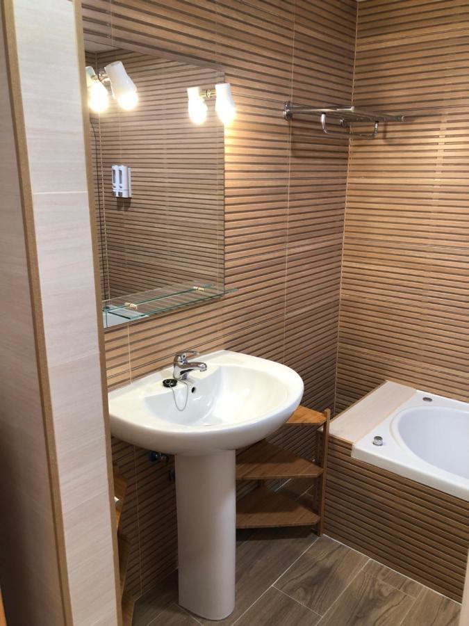 Апартаменты Faro12 Playa & Piscina & Parking Privado Бенальмадена Экстерьер фото