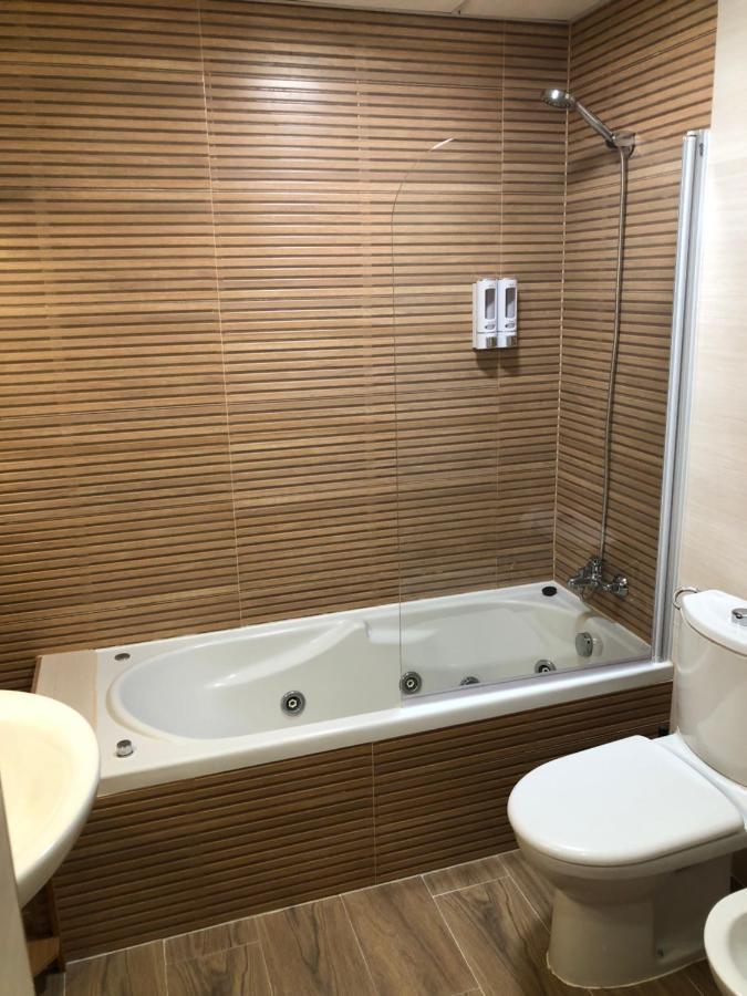 Апартаменты Faro12 Playa & Piscina & Parking Privado Бенальмадена Экстерьер фото